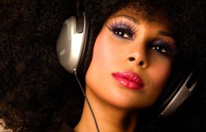 seus-cabelos-23-10-2015-iStock-meu-crespo