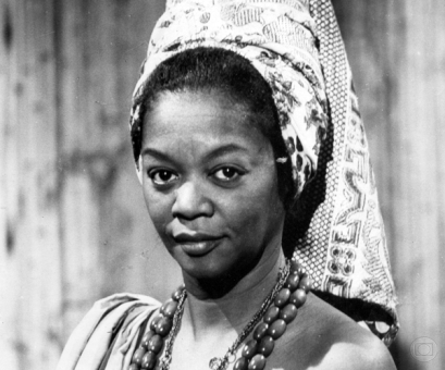 globo__01 Ruth de Souza em Passos dos Ventos 1968 TV Globo__gallefull.jpg