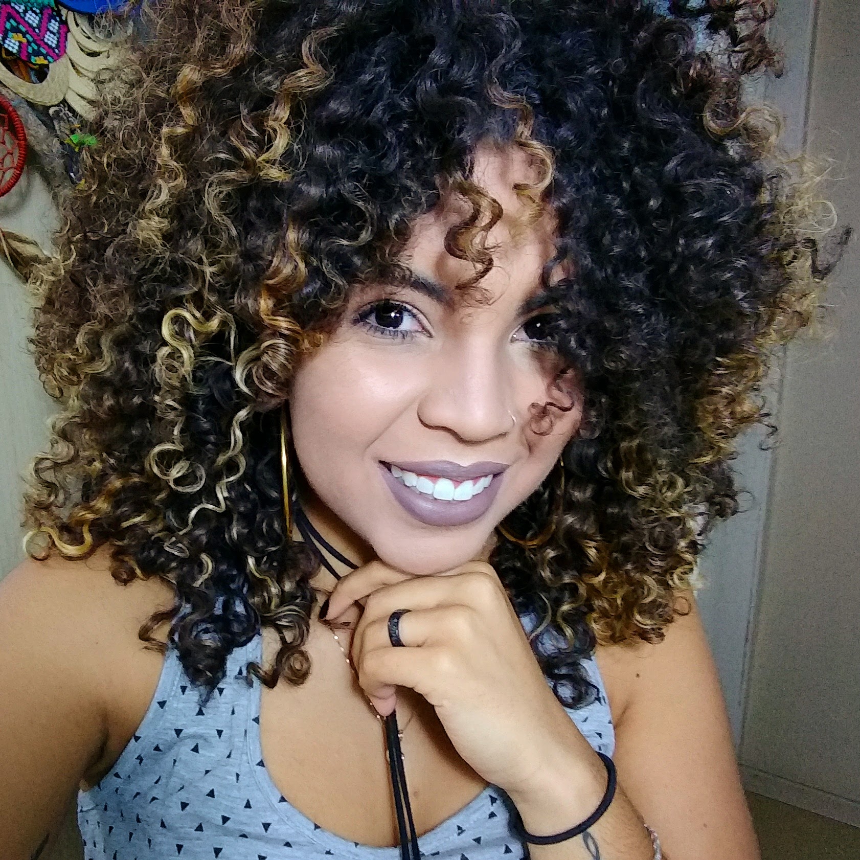 VÍDEO: Corte de cabelo afro a seco – Duda Buchmann, image size:1682x1682