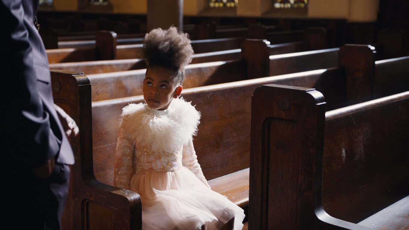 Resultado de imagem para clipe jay z  blue family feud